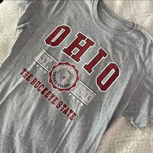 Ohio State Buckeyes T-shirt ~ Size M